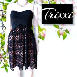 New Trixxi Juniors' Strapless Lace Dress